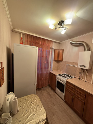 Сдам трехкомнатную (3-комн.) квартиру, Коммунистическая ул, 83, Сыктывкар г