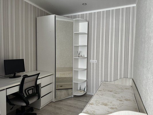 Продам однокомнатную (1-комн.) квартиру, Парковая ул, 64к3, Анапа г