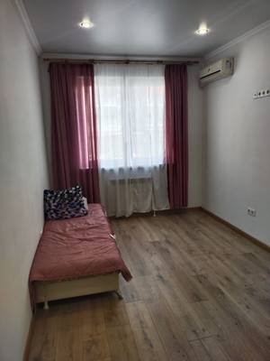 Продам однокомнатную (1-комн.) квартиру, Парковая ул, 64ак4, Анапа г