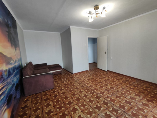 Продам однокомнатную (1-комн.) квартиру, Кржижановского ул, 1а, Грэсовский пгт