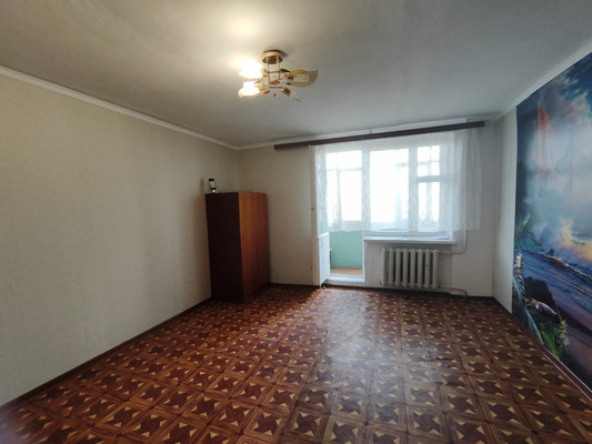 Продам однокомнатную (1-комн.) квартиру, Кржижановского ул, 1а, Грэсовский пгт