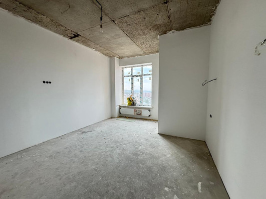 Продам трехкомнатную (3-комн.) квартиру, Тлостанова ул, 16к1, Нальчик г