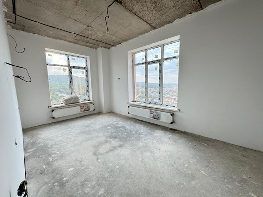 Продам трехкомнатную (3-комн.) квартиру, Тлостанова ул, 16к1, Нальчик г