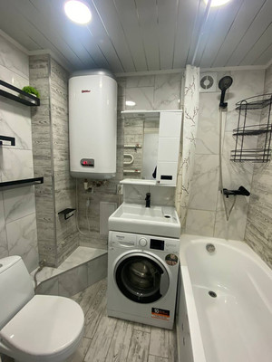 Продам двухкомнатную (2-комн.) квартиру, Фабричная ул, 9, Гурьевск г