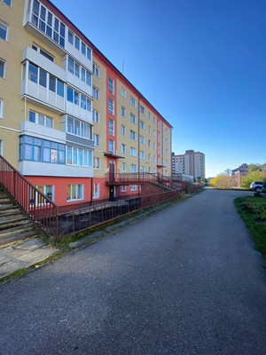 Продам двухкомнатную (2-комн.) квартиру, Фабричная ул, 9, Гурьевск г