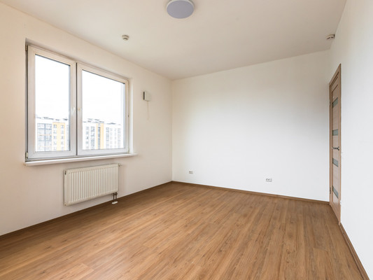 Продам многокомнатную квартиру, Лидии Зверевой ул, 5к1, Санкт-Петербург г