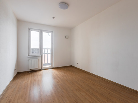 Продам многокомнатную квартиру, Лидии Зверевой ул, 5к1, Санкт-Петербург г