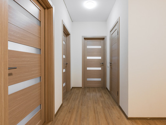 Продам многокомнатную квартиру, Лидии Зверевой ул, 5к1, Санкт-Петербург г