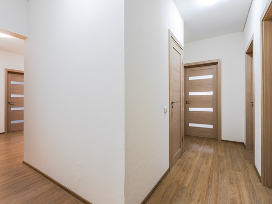 Продам многокомнатную квартиру, Лидии Зверевой ул, 5к1, Санкт-Петербург г