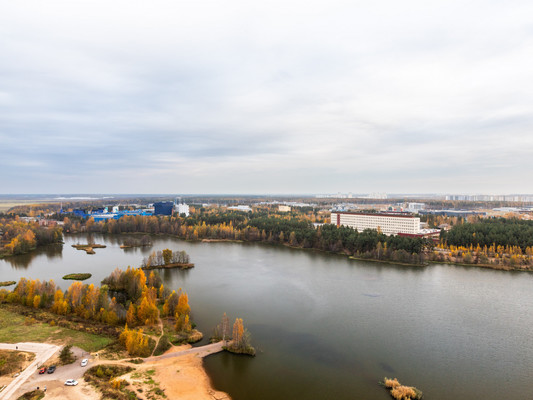 Продам многокомнатную квартиру, Лидии Зверевой ул, 5к1, Санкт-Петербург г