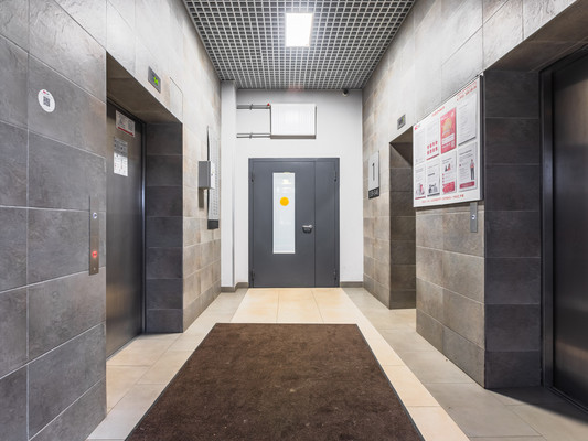 Продам многокомнатную квартиру, Лидии Зверевой ул, 5к1, Санкт-Петербург г