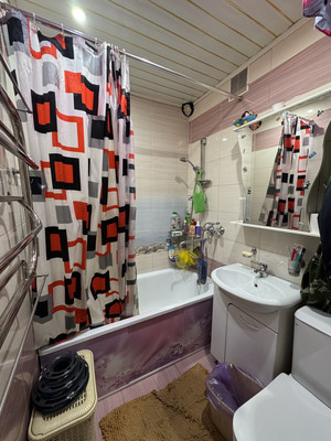 Продам трехкомнатную (3-комн.) квартиру, Ясная ул, 1, Новые Дарковичи п