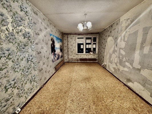 Продам однокомнатную (1-комн.) квартиру, Авиаторов ул, 11к1, Москва г