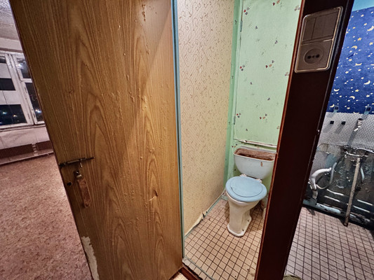 Продам однокомнатную (1-комн.) квартиру, Авиаторов ул, 11к1, Москва г