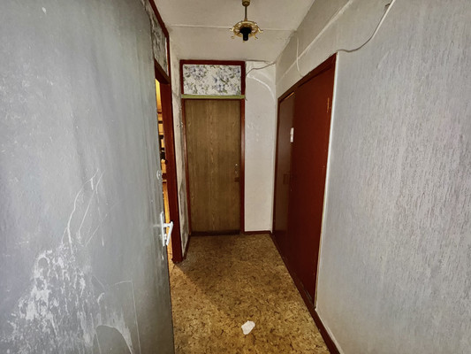 Продам однокомнатную (1-комн.) квартиру, Авиаторов ул, 11к1, Москва г