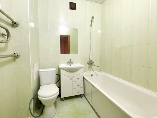 Продам однокомнатную (1-комн.) квартиру, Ворошилова ул, 13, Пенза г