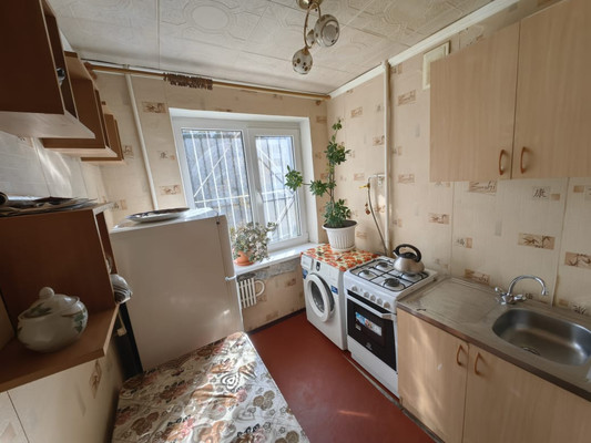 Продам однокомнатную (1-комн.) квартиру, Лелюшенко ул, 9/1, Ростов-на-Дону г
