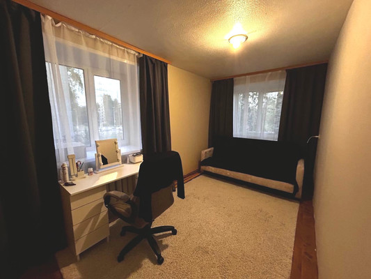 Продам двухкомнатную (2-комн.) квартиру, Молодежный пр-кт, 1б, Нижний Новгород г