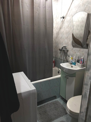 Продам двухкомнатную (2-комн.) квартиру, Молодежный пр-кт, 1б, Нижний Новгород г