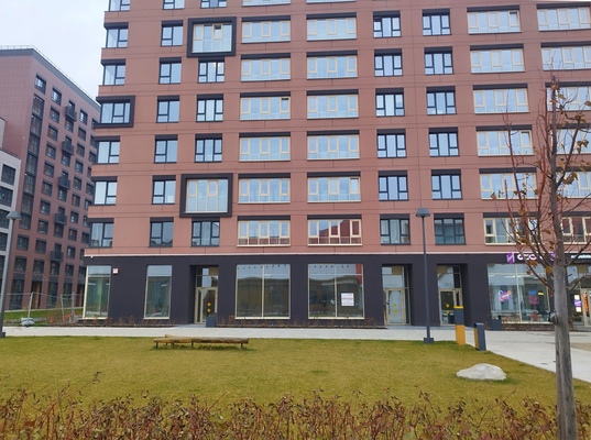 Сдам торговое помещение 99,2 м2, Золотистый б-р, 17, Екатеринбург г