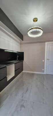 Продам однокомнатную (1-комн.) квартиру, Александра Суворова пр-кт, 159, Симферополь г