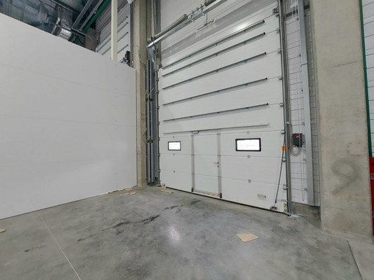 Сдам торговое помещение 581 м2, Шахово д