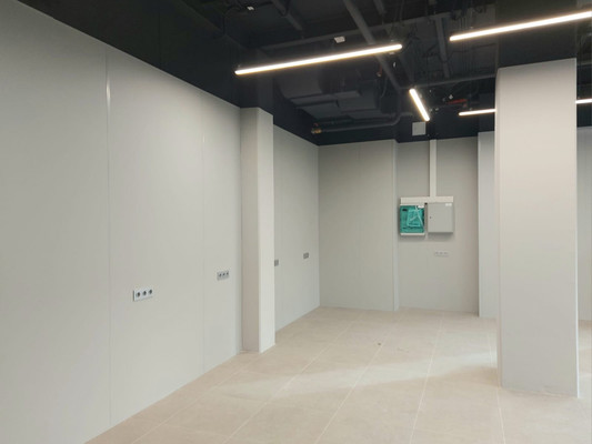 Сдам торговое помещение 581 м2, Шахово д