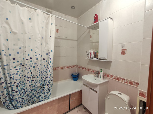 Продам однокомнатную (1-комн.) квартиру, Чапаева ул, 25, Казань г