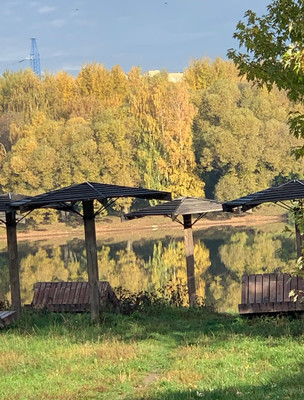 Продам многокомнатную квартиру, Маршала Захарова ул, 6к3, Москва г