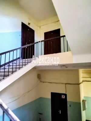 Продам двухкомнатную (2-комн.) квартиру, Ленина пр-кт, 8А, Выборг г