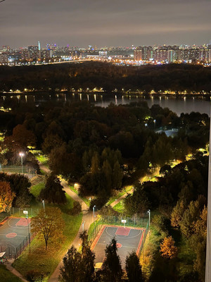 Продам многокомнатную квартиру, Маршала Захарова ул, 6к3, Москва г