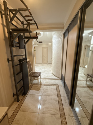 Продам трехкомнатную (3-комн.) квартиру, им. Достоевского ул, 84к1, Краснодар г