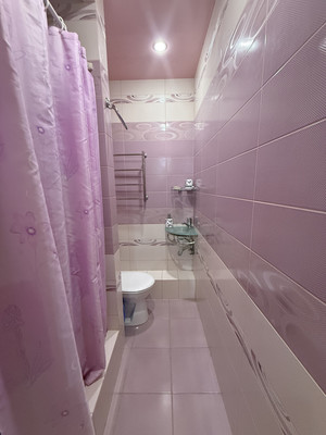 Продам трехкомнатную (3-комн.) квартиру, им. Достоевского ул, 84к1, Краснодар г