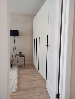 Продам двухкомнатную (2-комн.) квартиру, Адоратского ул, 5, Казань г