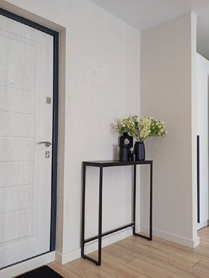 Продам двухкомнатную (2-комн.) квартиру, Адоратского ул, 5, Казань г