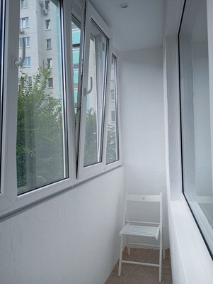 Продам двухкомнатную (2-комн.) квартиру, Адоратского ул, 5, Казань г