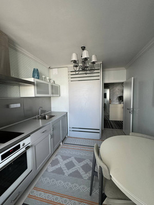 Продам двухкомнатную (2-комн.) квартиру, Березовая ул, 12, Видное г