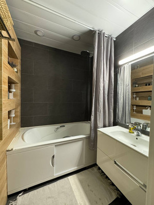 Продам двухкомнатную (2-комн.) квартиру, Березовая ул, 12, Видное г