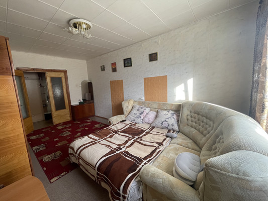 Продам двухкомнатную (2-комн.) квартиру, Балаклавская ул, 63, Симферополь г