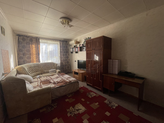 Продам двухкомнатную (2-комн.) квартиру, Балаклавская ул, 63, Симферополь г