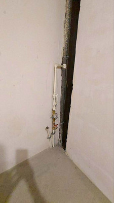 Продам однокомнатную (1-комн.) квартиру, Генерала Толстикова ул, 8, Калининград г