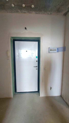 Продам однокомнатную (1-комн.) квартиру, Генерала Толстикова ул, 8, Калининград г