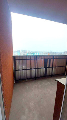 Продам однокомнатную (1-комн.) квартиру, Генерала Толстикова ул, 8, Калининград г