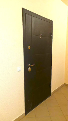 Продам однокомнатную (1-комн.) квартиру, Генерала Толстикова ул, 8, Калининград г