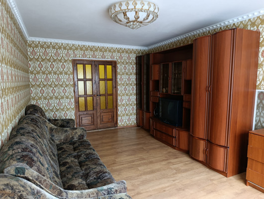 Продам трехкомнатную (3-комн.) квартиру, им. 40-летия Победы ул, 35к2, Краснодар г