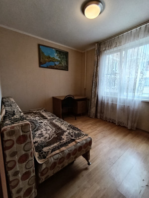 Продам трехкомнатную (3-комн.) квартиру, им. 40-летия Победы ул, 35к2, Краснодар г