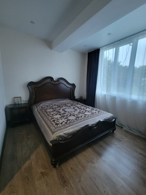 Продам двухкомнатную (2-комн.) квартиру, Шаумяна ул, 24, Хлебороб с