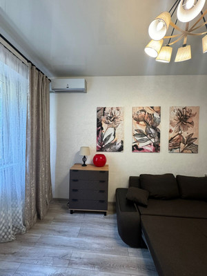 Продам однокомнатную (1-комн.) квартиру, Калужская (Центральный р-н) ул, 28к2, Сочи г