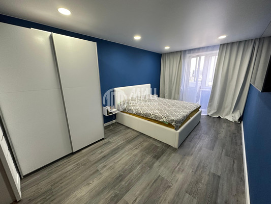 Продам трехкомнатную (3-комн.) квартиру, Варшавское ш, 143к2, Москва г