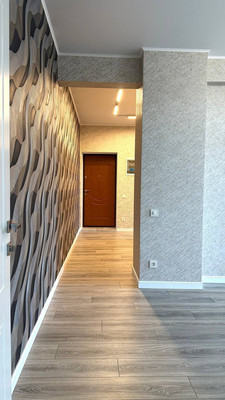 Продам трехкомнатную (3-комн.) квартиру, Горького ул, 2, Октябрьский г